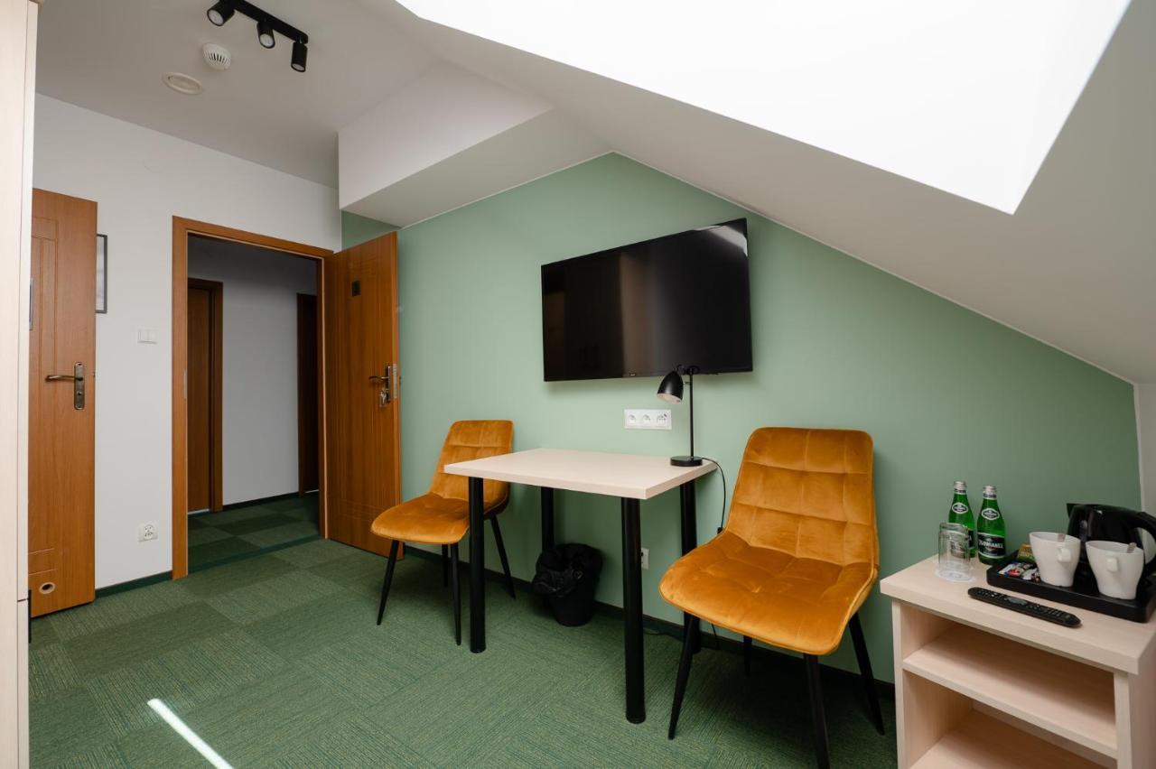 Szumi Las Events & Apartments Regimin Екстериор снимка
